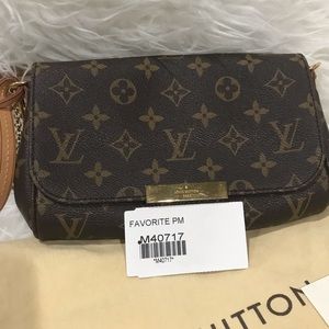 pochette favorite pm